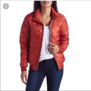 Patagonia | Red puffer zip up jacket | size S